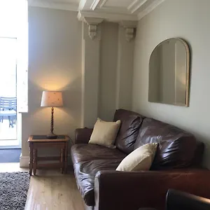 Mount Holiday home